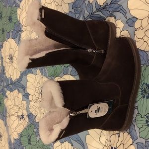 EMU Australia waterproof boots